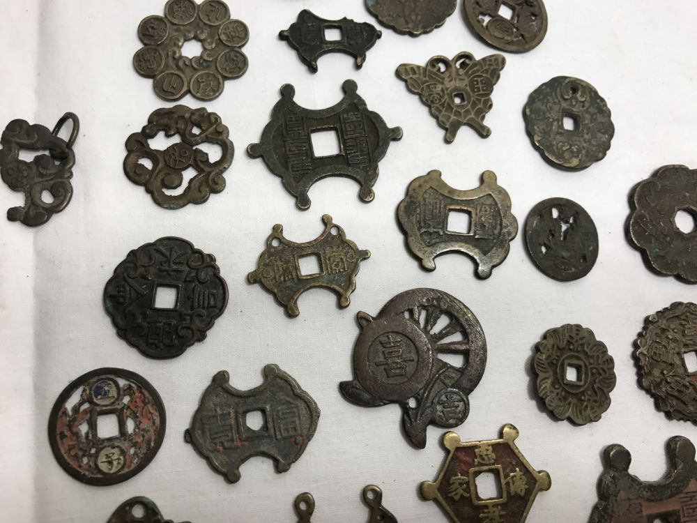 Collection-Of-Old-Asia-Charms