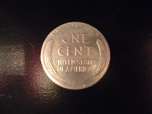 Odd-1941-Wheat-Penny-..silver-Maybe?