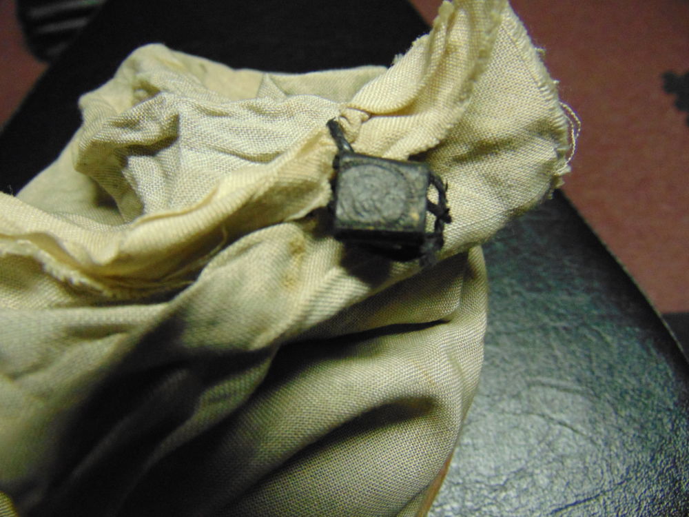 A-Little-Different-Question-Regarding-Japanese-Coin-Bag