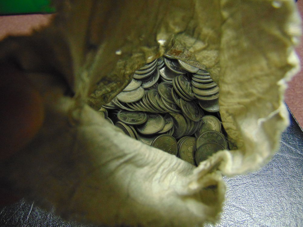 A-Little-Different-Question-Regarding-Japanese-Coin-Bag