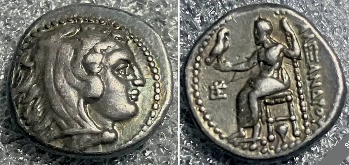 Beautiful-Alexander-Drachm.-Real?