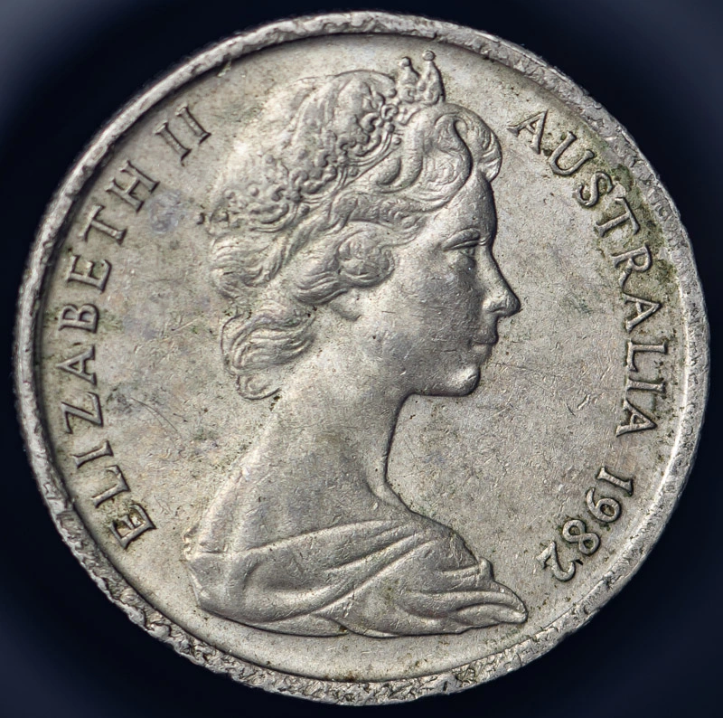 1982-5-Cent-Collar-Error