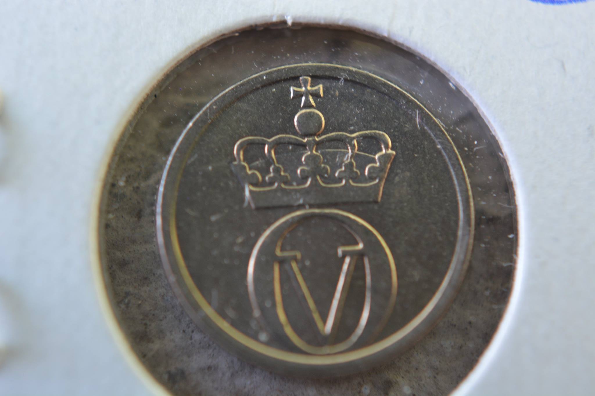 Post-Your-Coins-Depicting-Insects