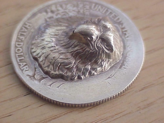 Repousse-Or-Pop-Out-Coins
