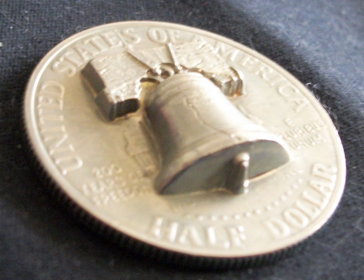 Repousse-Or-Pop-Out-Coins