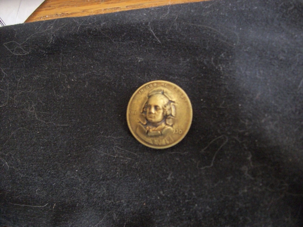 Repousse-Or-Pop-Out-Coins
