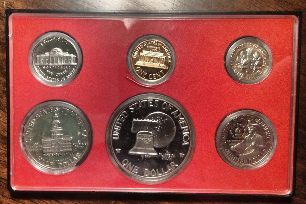 1976-S-Proof-Set-W/-Toned-Cent