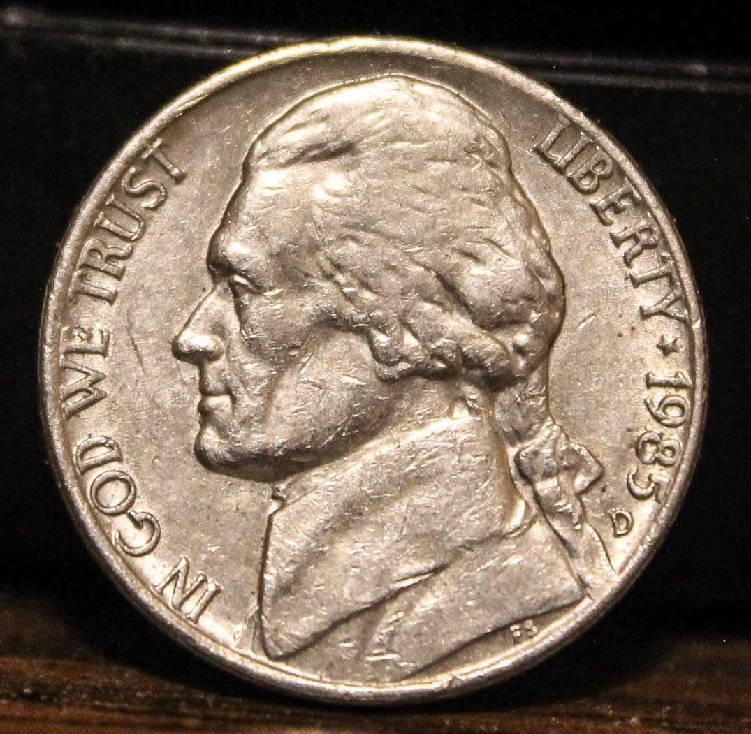 Any-Suggestions-For-A-Canon-T3/1100d-For-Shooting-Coins?