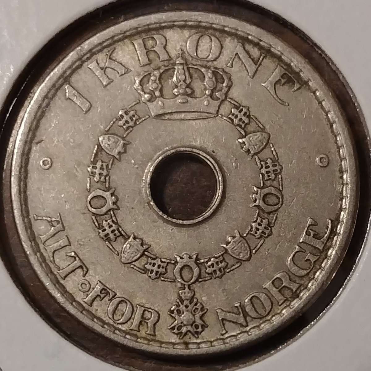 Around-The-World-With-Coins---A-Coin-Geography-Game