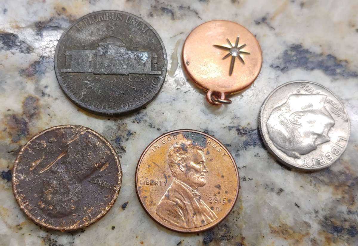 Coinstar-Finds!-Including-Bank-Counters-And-Other-Machines