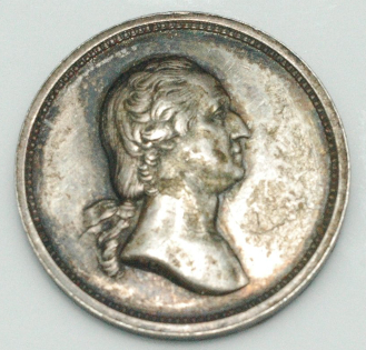 Small-Medal-Featuring-Lincoln-And-Washington