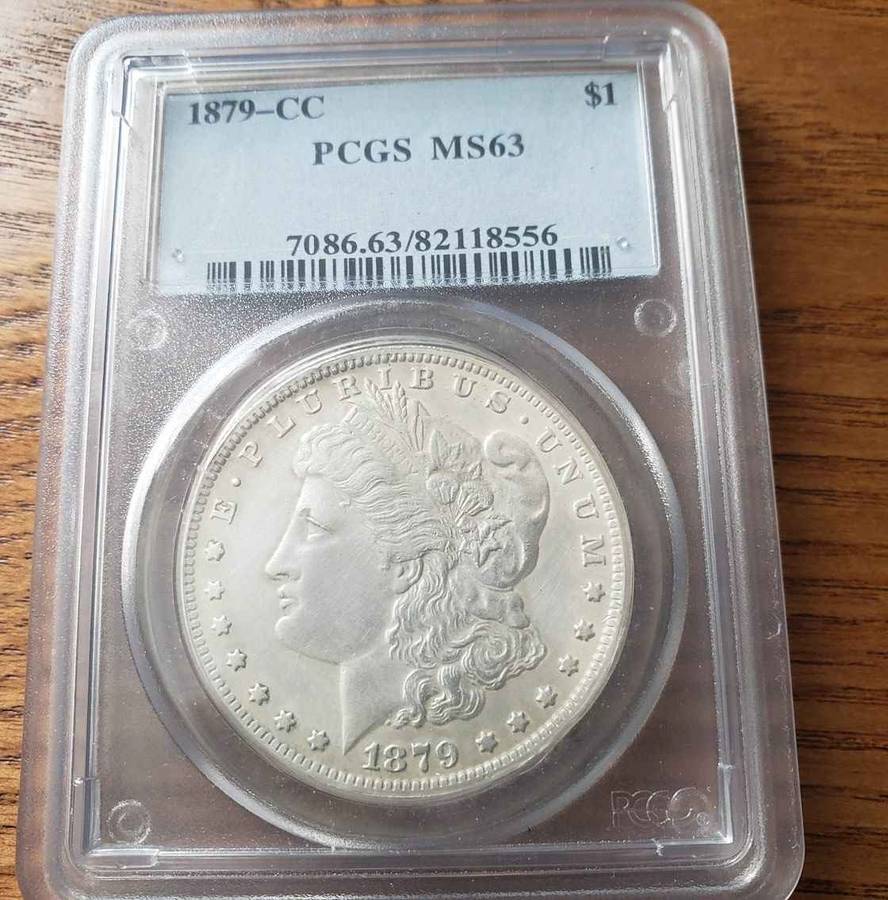 1879-CC---Real-Or-Fake