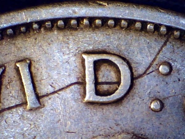 1940-Fifty-Cents---Die-Crack