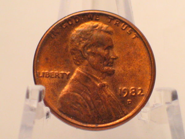 1982-Penny---Blurred-Letters