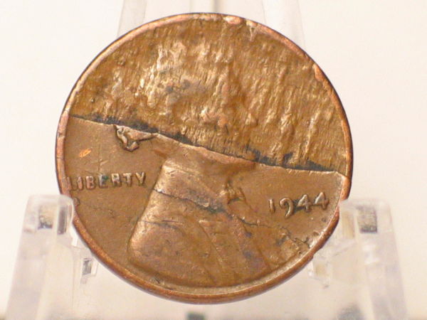 1944-Wheat---Planchet-/-Lamination-Error