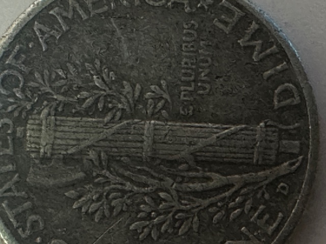 1944-D-Mercury-Dime,-Full-Bands?