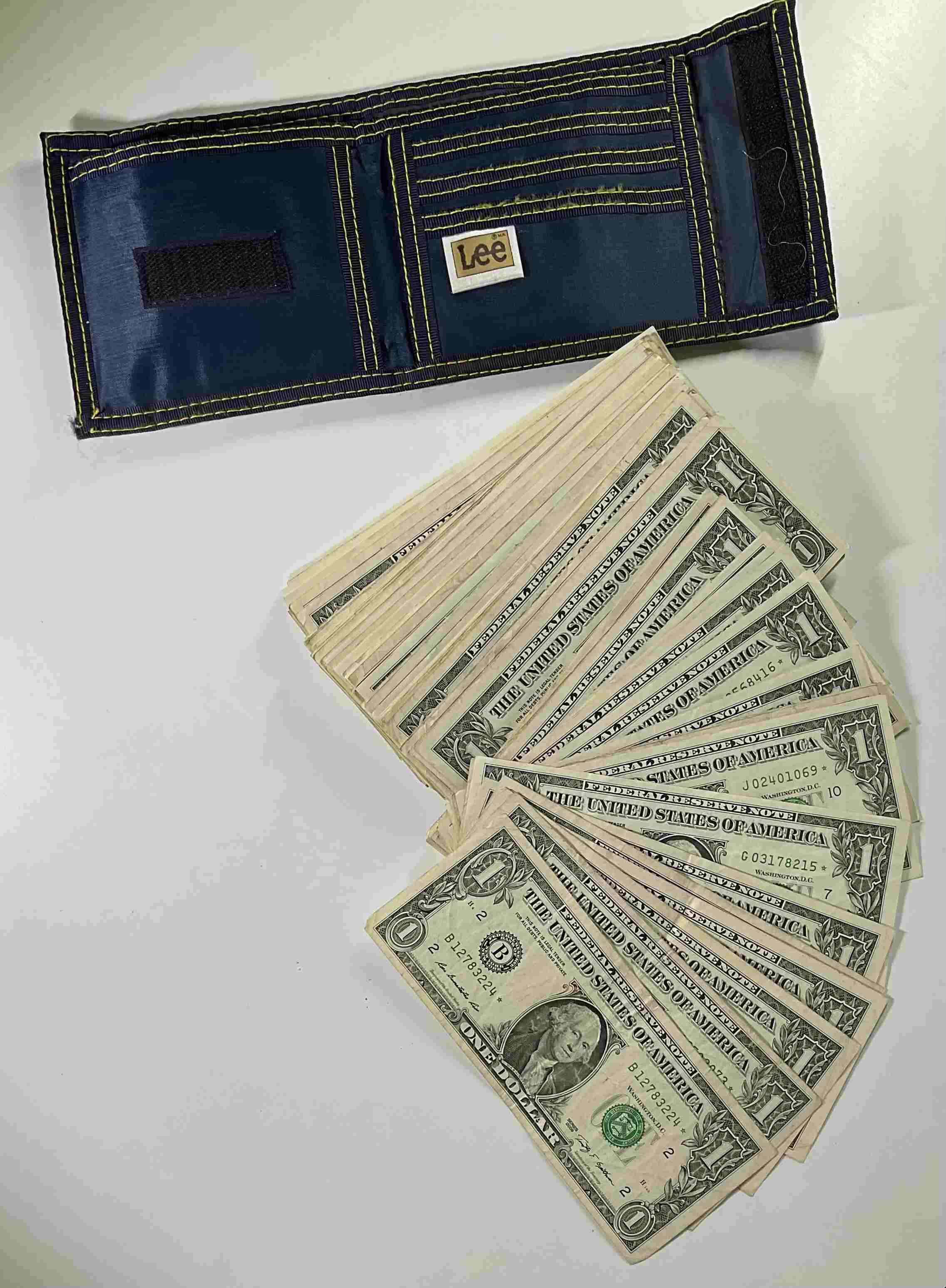 Just-Got-These-Star-Notes-From-An-Atm