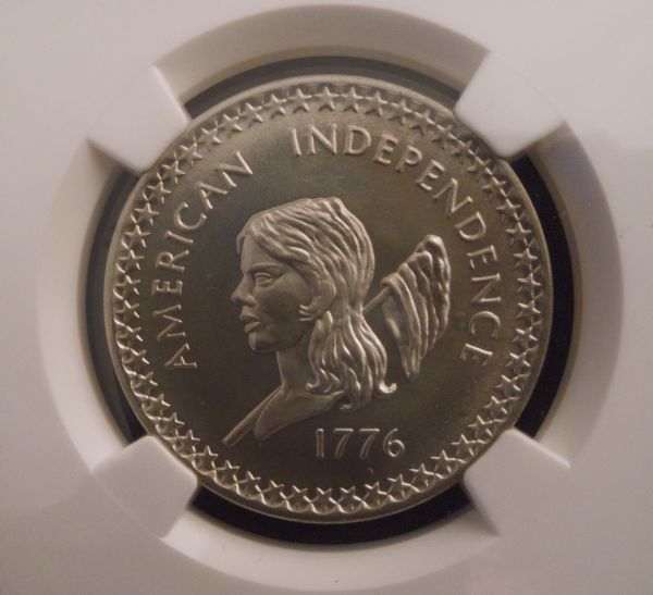 Help-Finding.-Heraldic-Art-So-Called-Half-Dollar-Medals