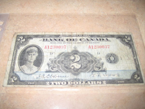 Post-Your-Paper-Money-Collections.