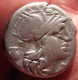 Philip-V-&-Perseus-Beat-Up-Small-Coin,-Sparkling-Big-History