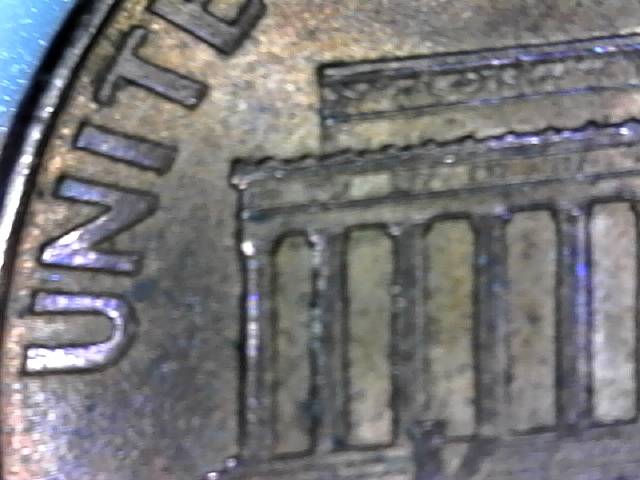 We-Have-A-1999-D-LMC-Blurred-Columns