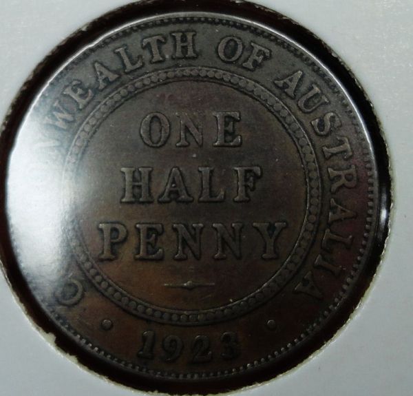 1923-Halfpenny,-Genuine-?