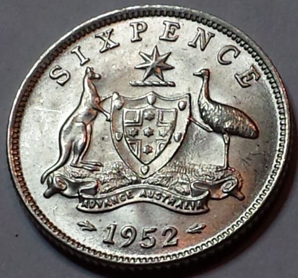 1952-Sixpence