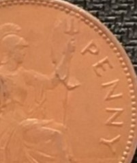 1962-Queen-Elizabeth-Die-Crack-One-Penny-Coin