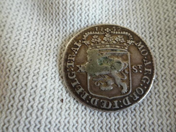 Is-This-Coin-Real-?-10-Stuivers-1762-From--Utrecht