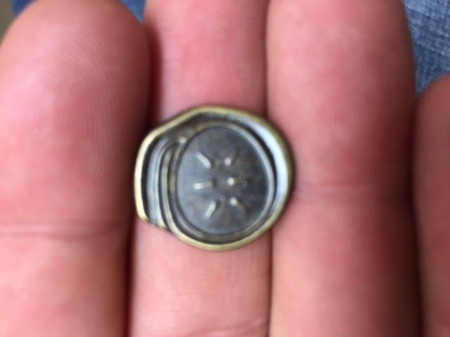 Anyone-Know-What-This-Is?