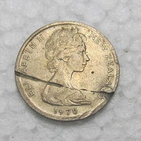 Error-5-P-New-Zealand-Coin-1970?