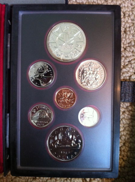 Todays-Garage-Sale-Finds!-Picture-Heavy!