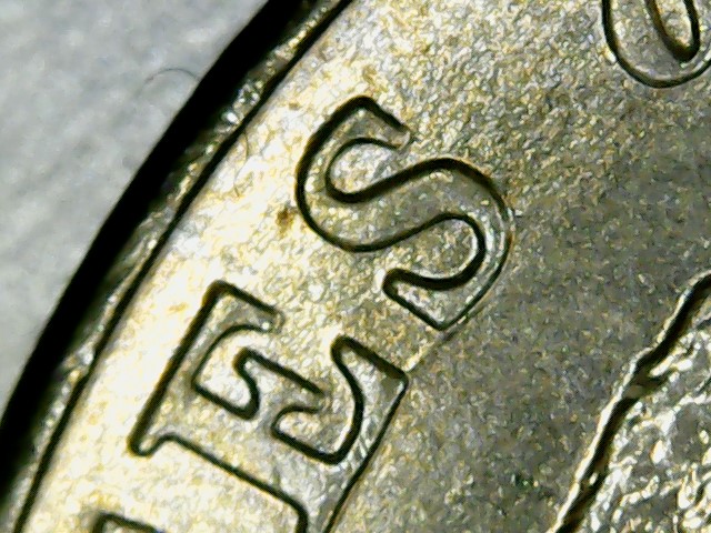 2005-Bison-Nickel-Die-Gouge-Or-Die-Crack?-Betw.es-Of-States-Pics-Of-2-Coins