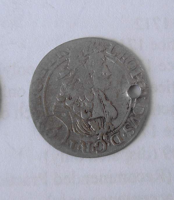 Help-Please.-Is-This-Coin-Have-Error?
