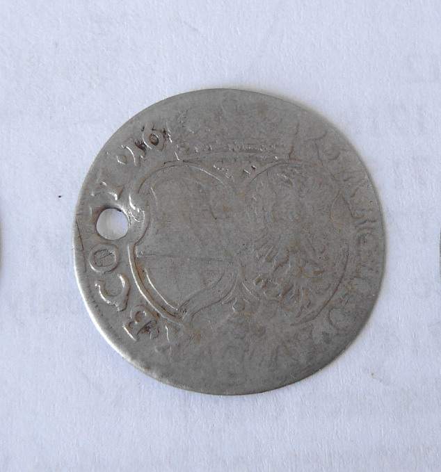 Help-Please.-Is-This-Coin-Have-Error?