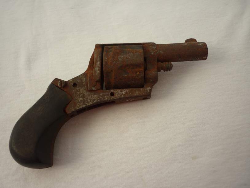 Anyone-Ever-Dig-Up-A-Gun?