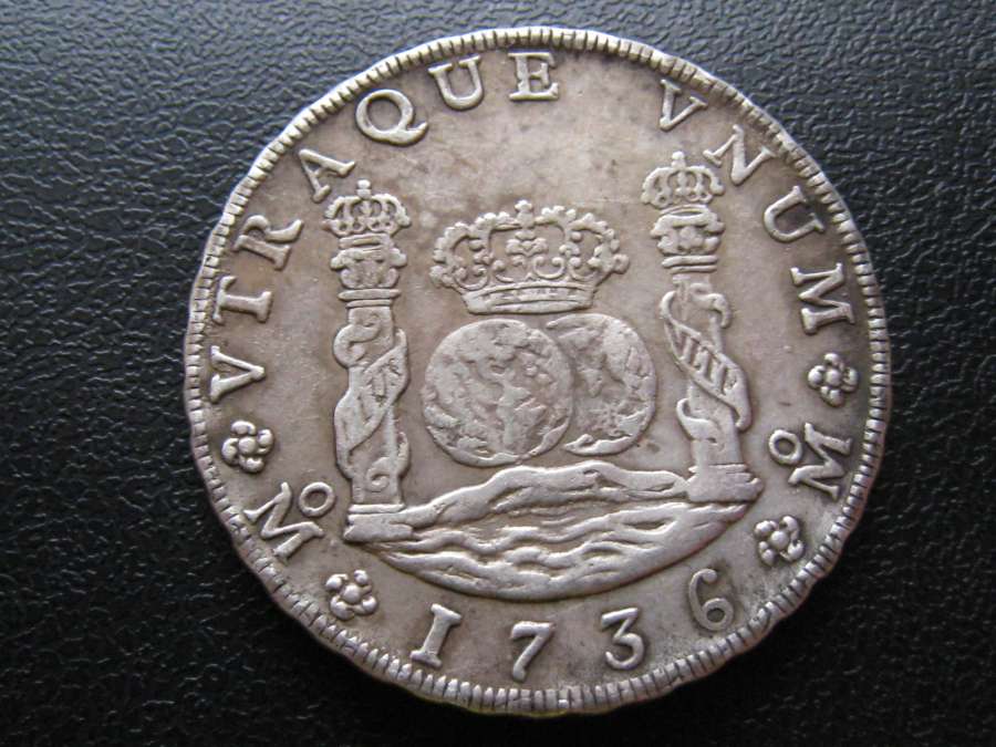 Mexico-1737-8-Reales---Real?