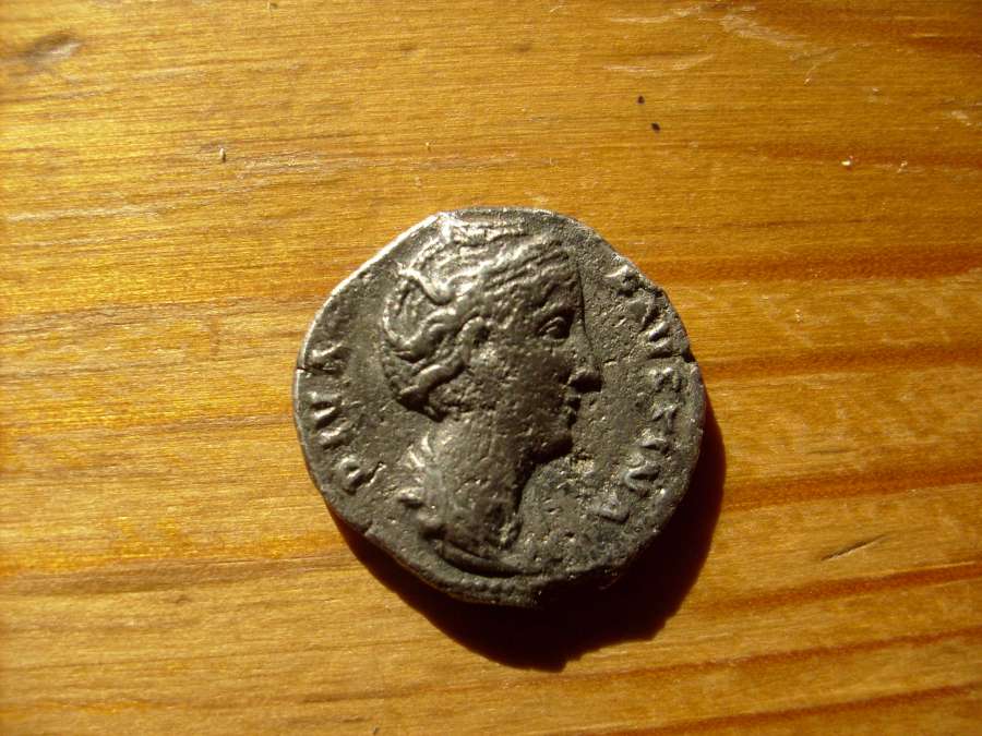 Post-Your-Best-Women-On-Coins