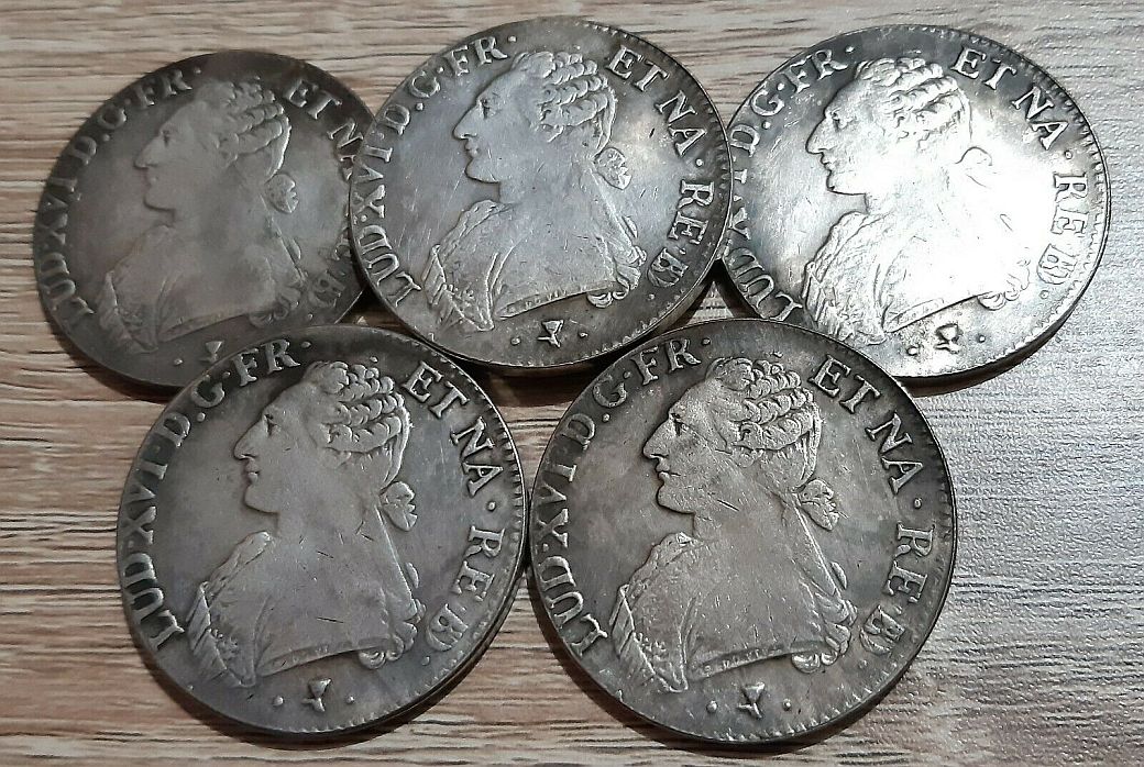 Unmarked-Replicas-Of-Louis-XVI-French-Ecus---1776
