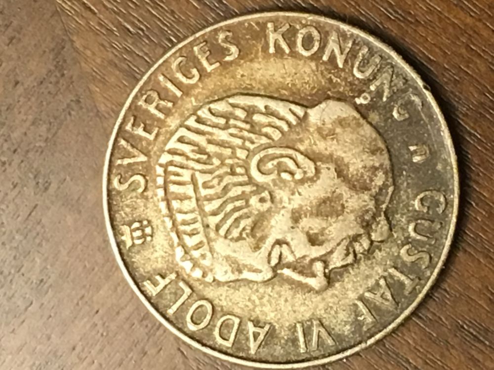 Unknown-Marking-On-A-1963-1-Kr-Swedish-Coin