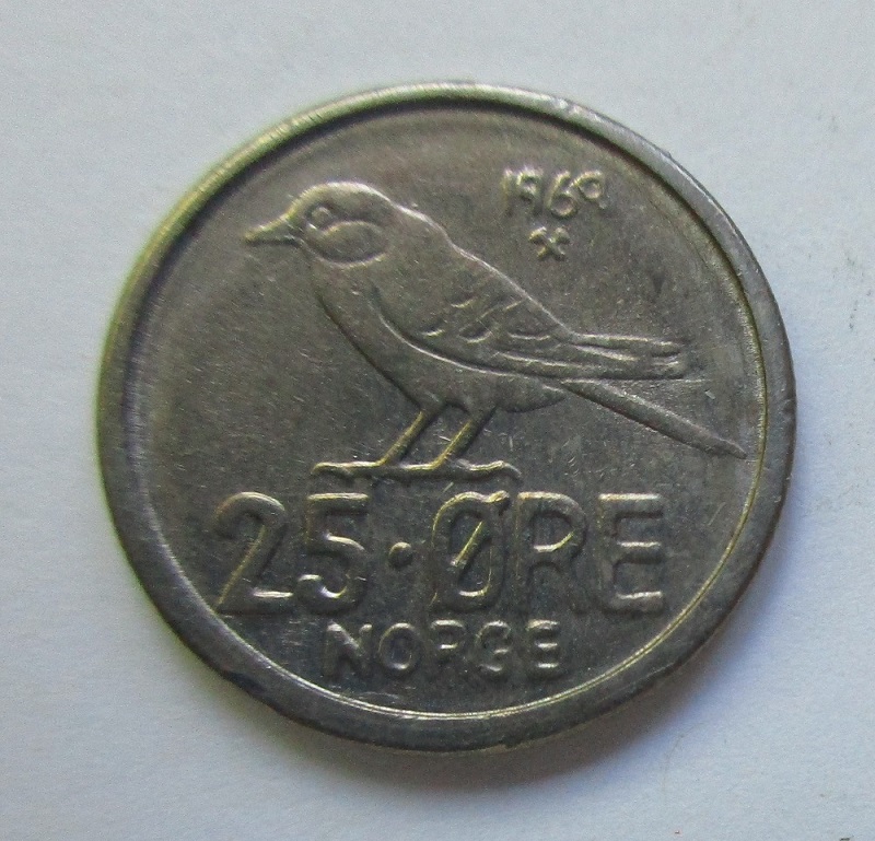 Norway-196q--25-Ore-Chickadee