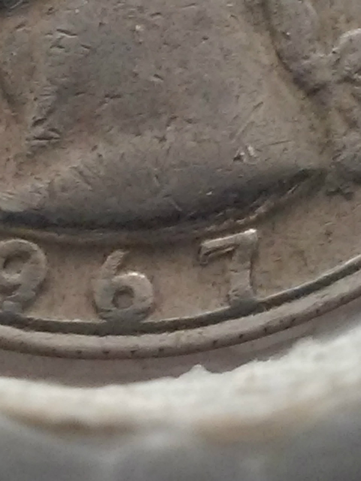 1967-Quarter-With-A-Strange-Line-On-Reverse