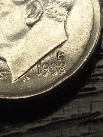 1988-Dime-P-Looks-Like-A-D