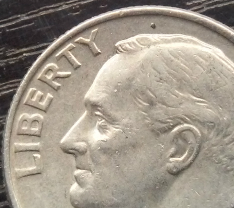 1990-Dime-Dots-In-Front-Line-Up-With-Reverse?