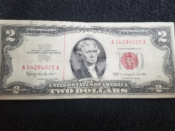 Red-Seal-Two-Dollar-Bill-Misprint-Or-Error?