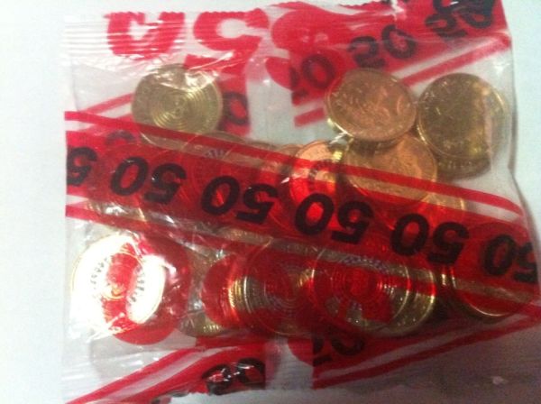 2013-Coronation-Commemorative-$2-Coin---This-Is-Not-An-Error,-I-Did-It-!