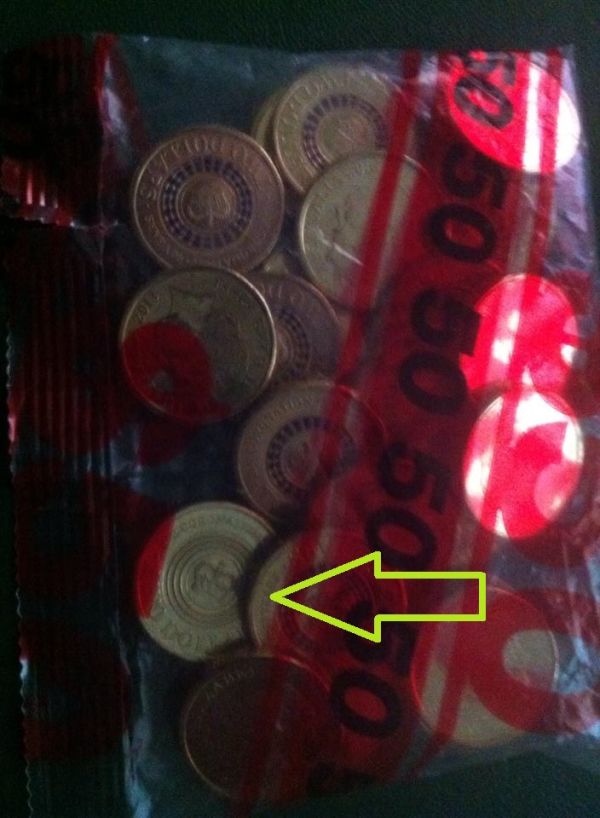2013-Coronation-Commemorative-$2-Coin---This-Is-Not-An-Error,-I-Did-It-!