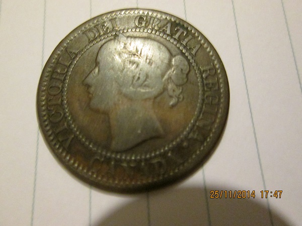 Bought-A-Gold-Coin-And-The-Seller-Threw-Freebies-At-Me-!