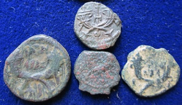 Judean-Or-Nabatean-Coins,-Double-Cornucopiae.-Help-Needed.