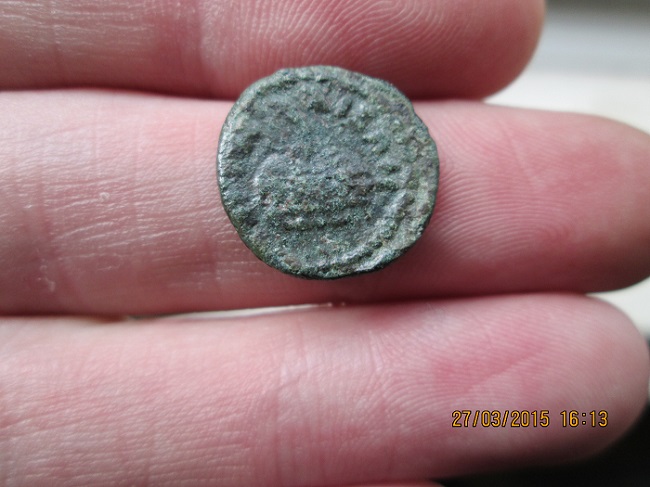 Unusual-Julia-Domna-Agonistic-Urn/Crown-Type